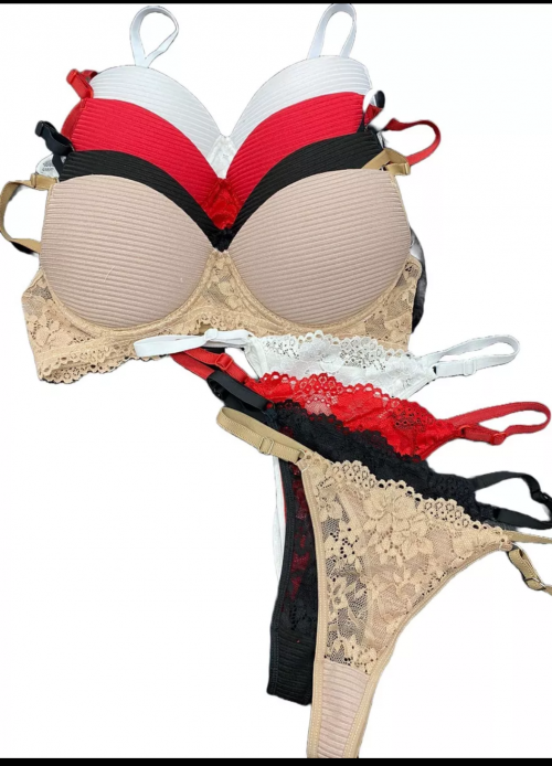 conjunto con encaje 