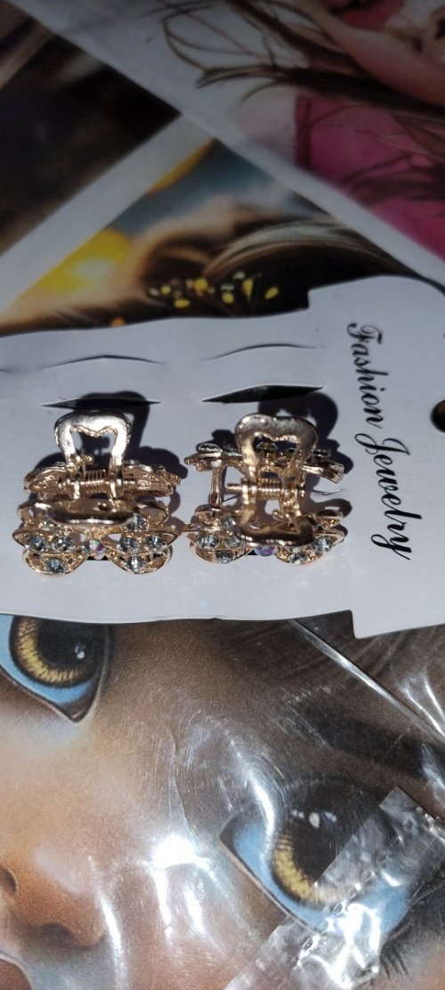 PARA DE BROCHES CON PERLAS